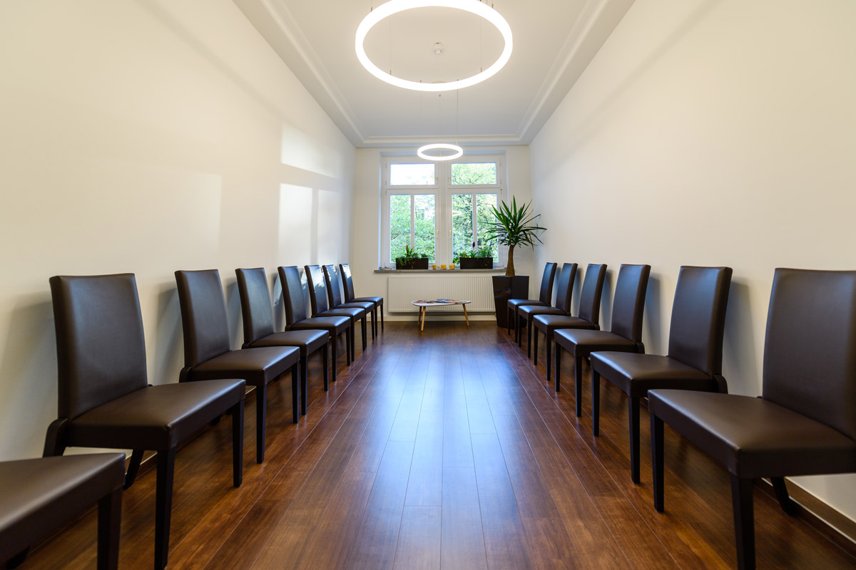 Wartezimmer Beleuchtung Praxis Augenklinik Dr. Stoll Chemnitz Web